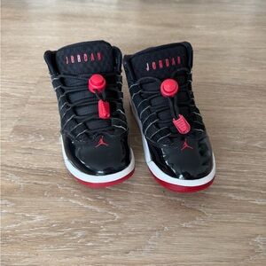 Jordan Kids Black and Red Sneakers with White Soles